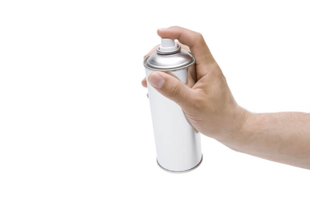 忌避剤のスプレー